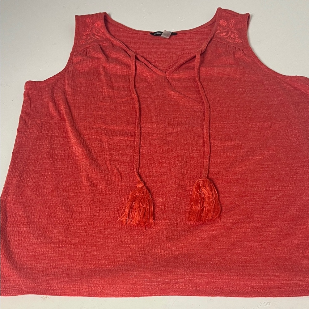Cable & Gauge Large Coral Pink Sleeveless V Neck Tassle Tank Top